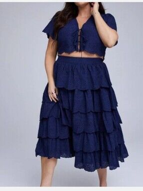 Nwot BELLE ISLE PULL ON TIERED EYELET MIDI SKIRT &TIE FRONT CROP TOP 0x